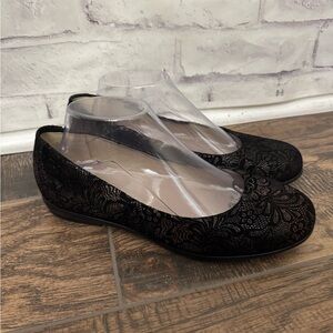 SAS 9.5M Scenic Ballet Flat Black Lace Floral Slip On Loafer‎ Comfort Shoe USA